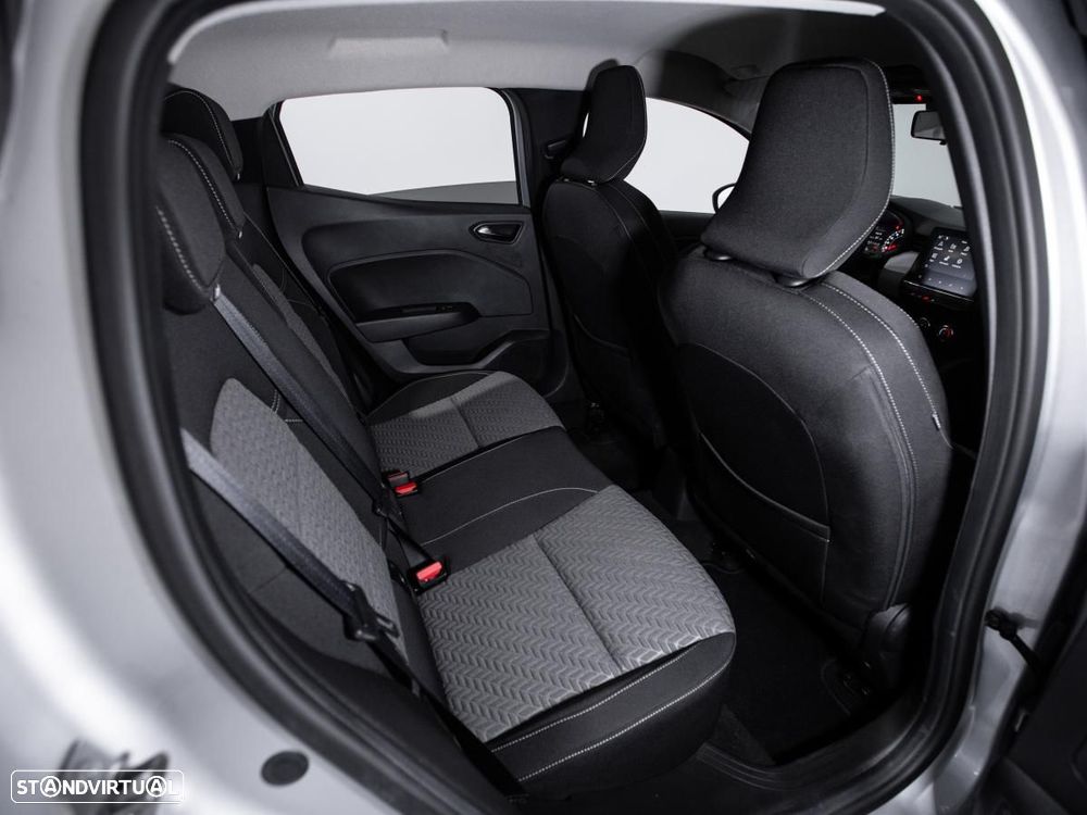 Renault Clio 1.0 TCe Evolution Bi-Fuel - 11