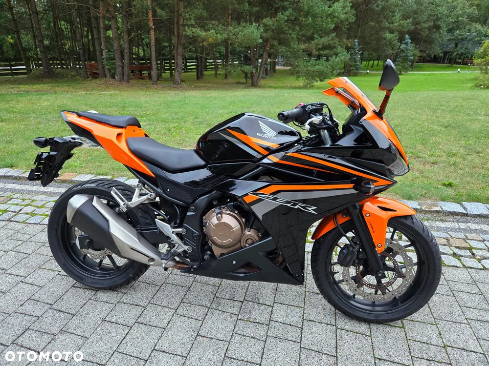 Honda CBR - 1