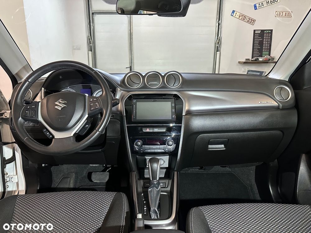 Suzuki Vitara 1.4 Boosterjet Premium 4WD - 10