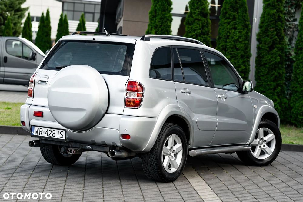 Toyota RAV4 4x4 Edition - 6
