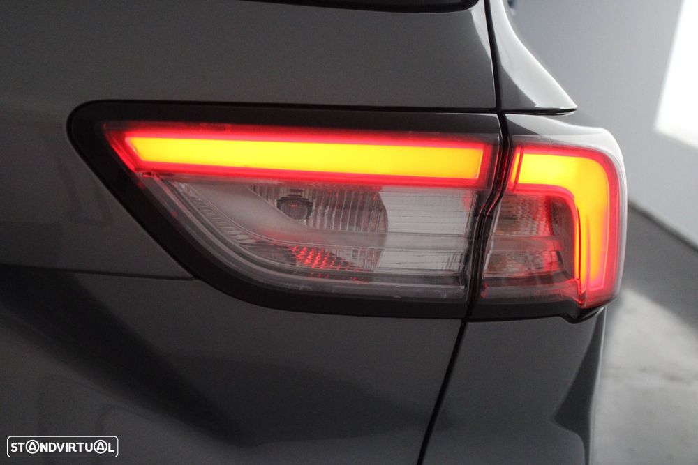 Ford Kuga 1.5 TDCi EcoBlue Titanium Aut. - 44