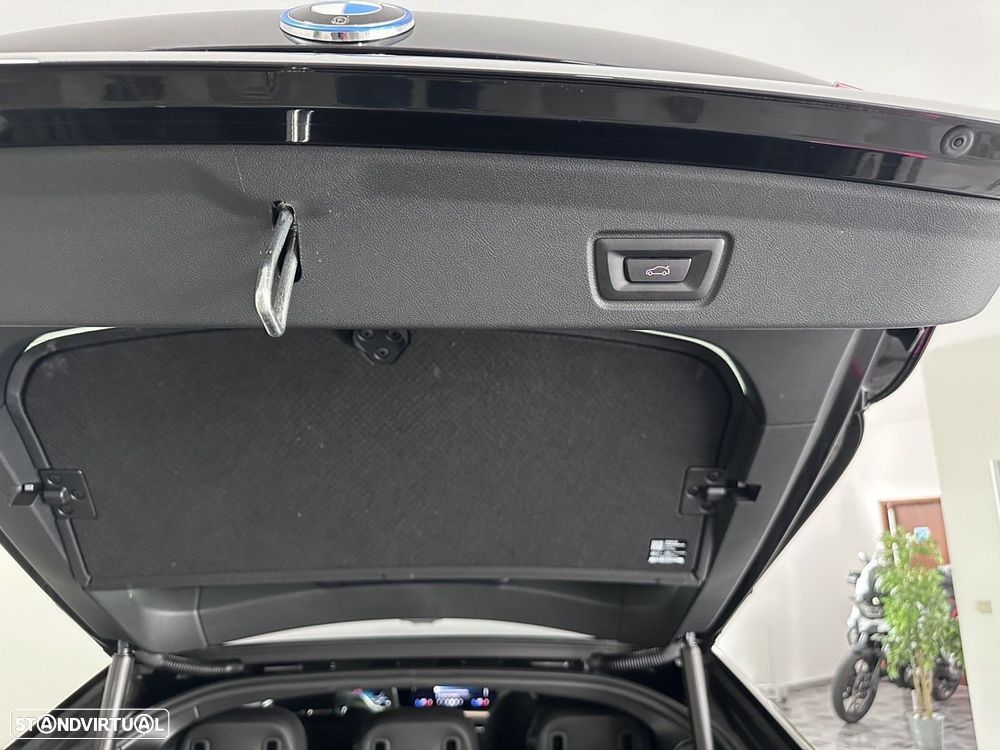 BMW i4 eDrive35 Edição Desportiva M - 26