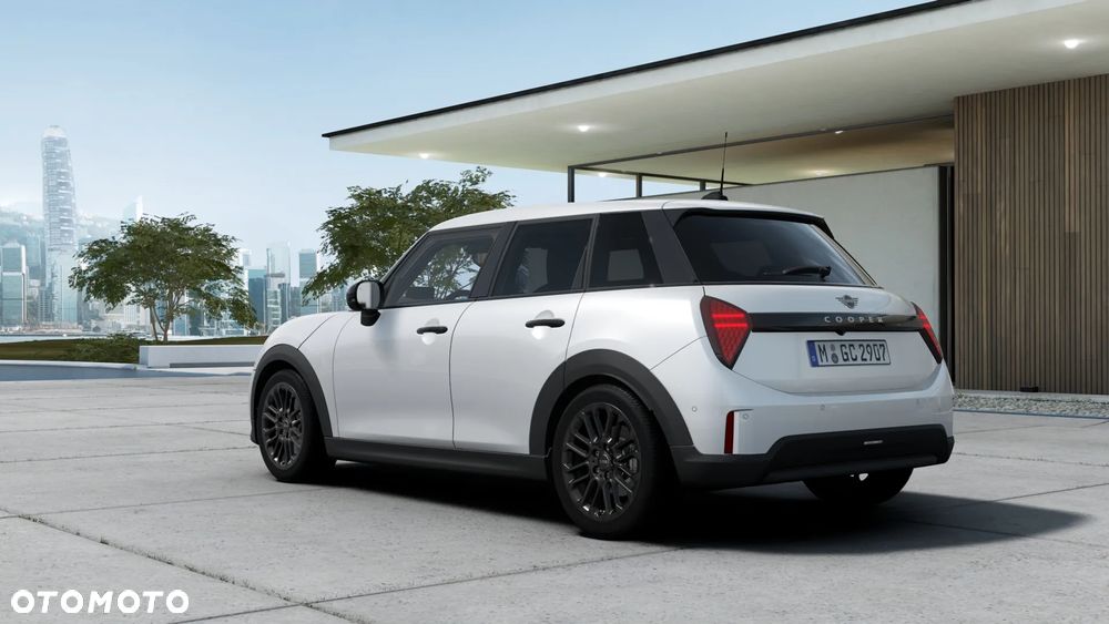 MINI Cooper C Blackyard - 4