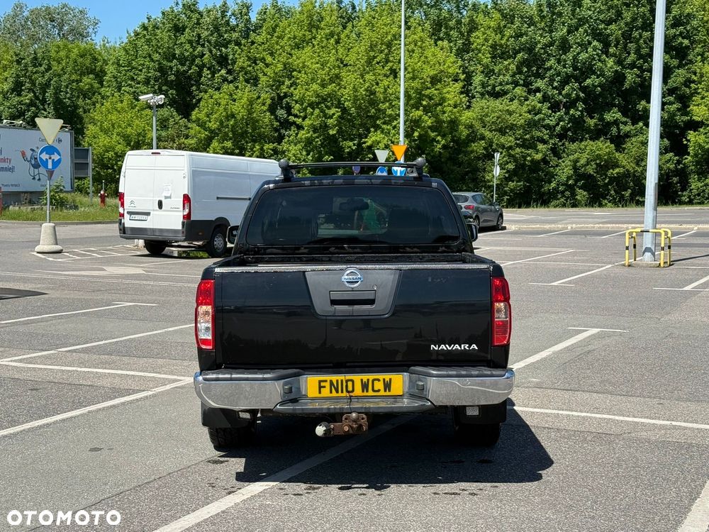 Nissan Navara 2.5 D Platinum - 17