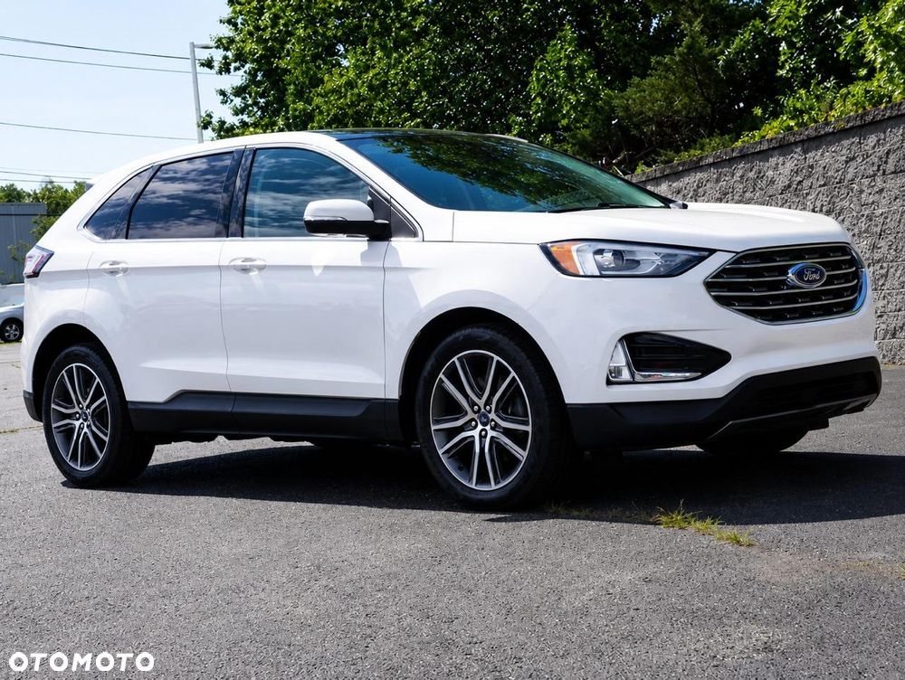 Ford Edge - 8