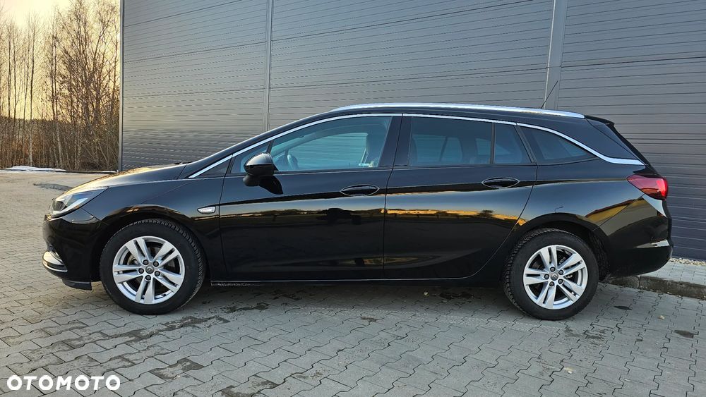 Opel Astra - 2