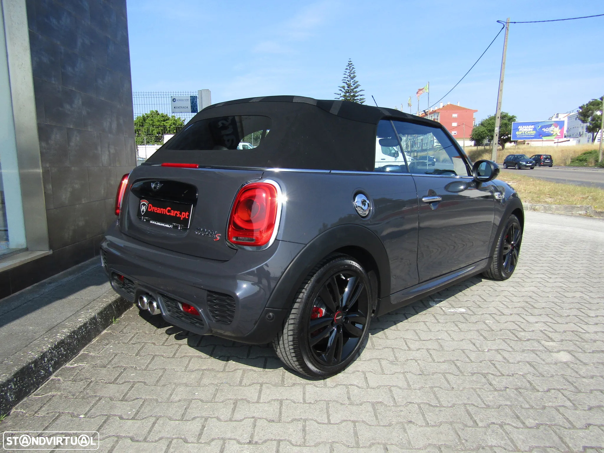 MINI Cabrio Cooper S - 9