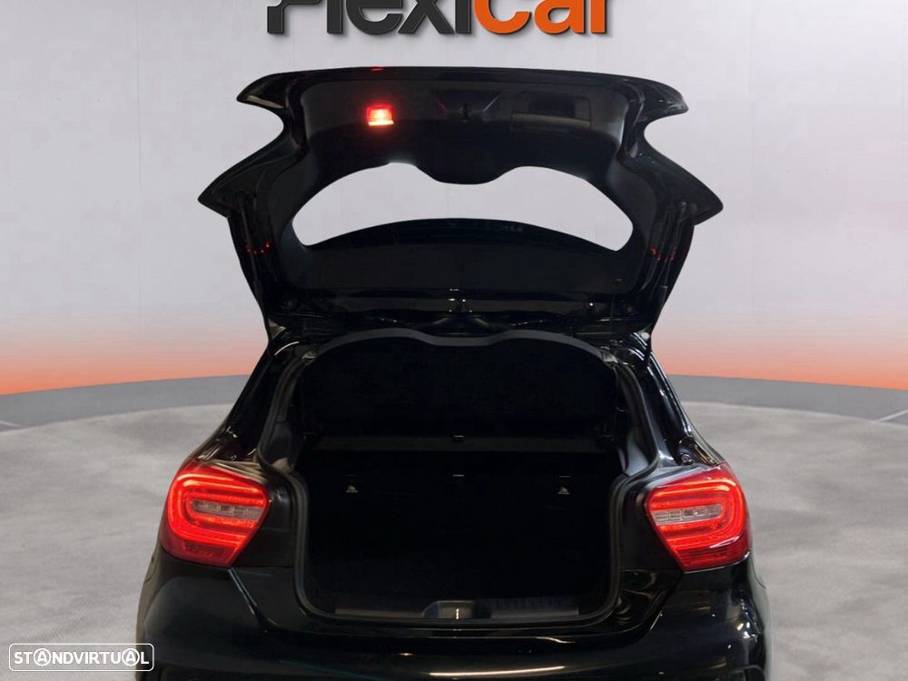 Mercedes-Benz A 45 AMG 4-Matic - 17