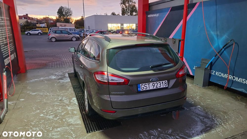 Ford Mondeo Turnier 2.0 Trend - 2