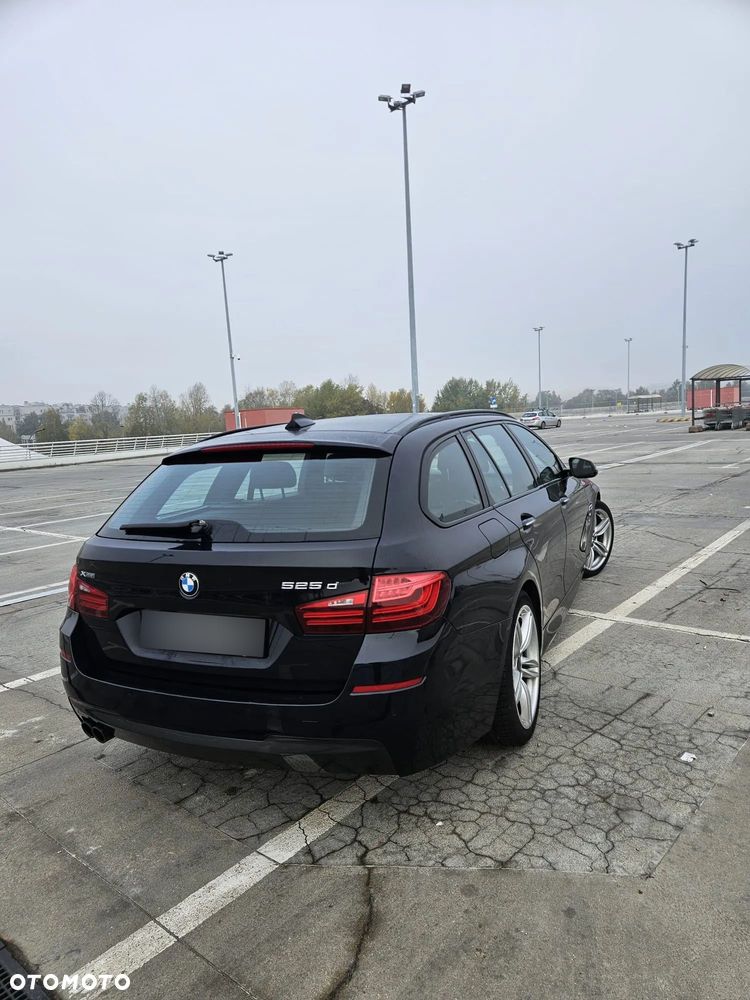BMW 5 Series 2016 photo 3