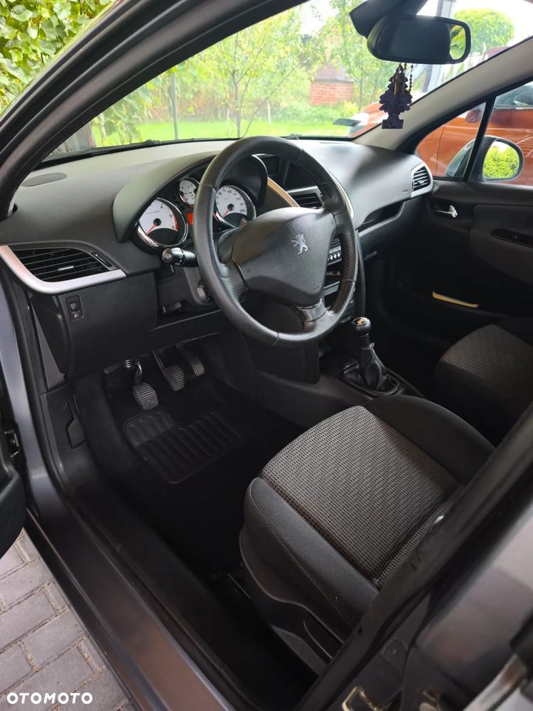 Peugeot 207 1.6 HDi Active - 13