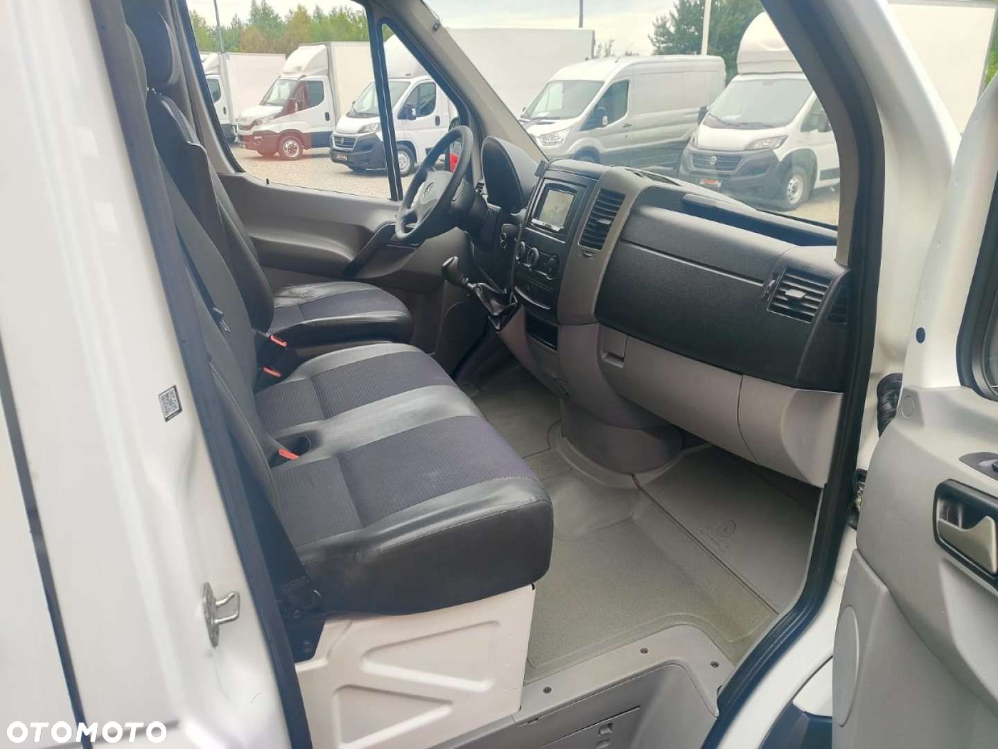 Mercedes-Benz SPRINTER - 9
