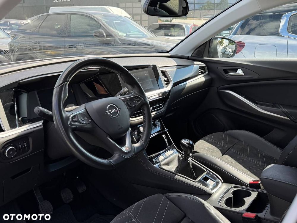 Opel Grandland 1.2 T GS S&S - 14
