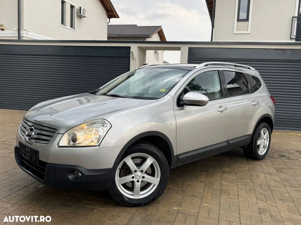Nissan Qashqai - 1