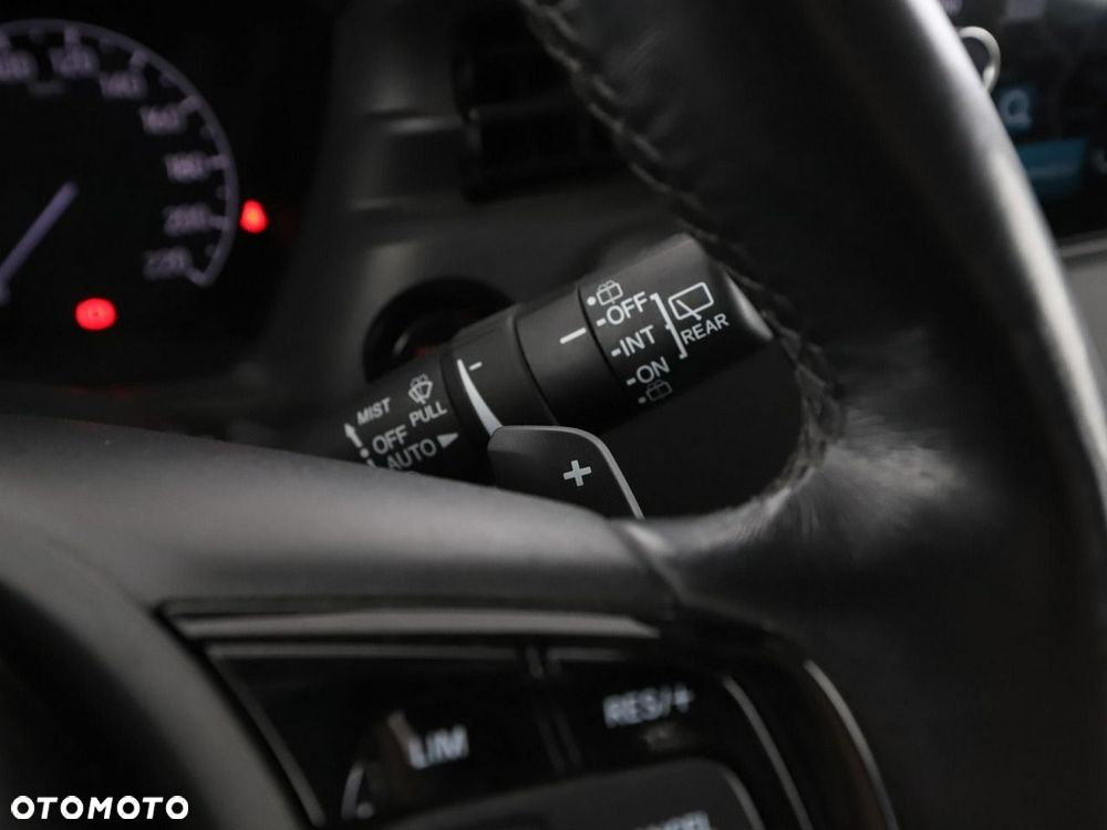 Honda HR-V 1.5 i-MMD Advance CVT - 32