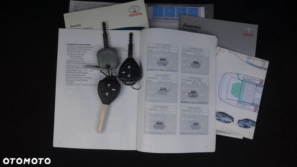 Toyota Avensis 1.8 Sol - 37