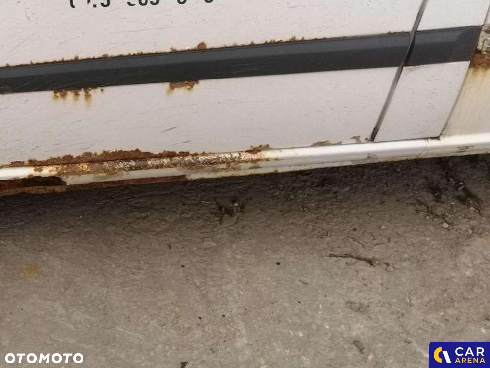 Mercedes-Benz Vito - 16