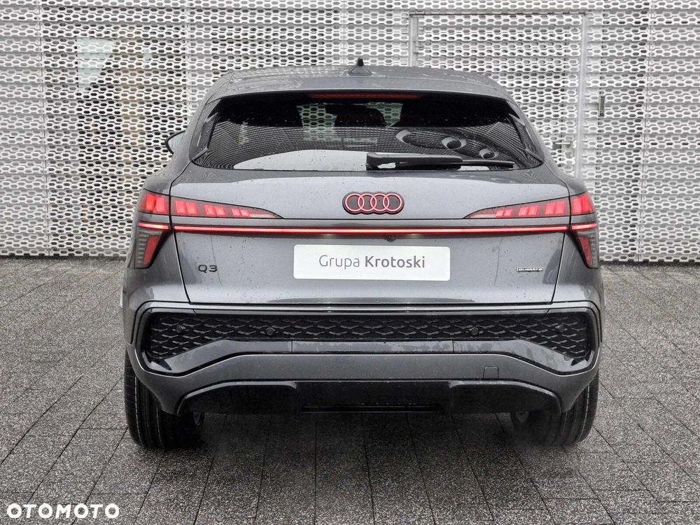 Audi Q3 Sportback - 7