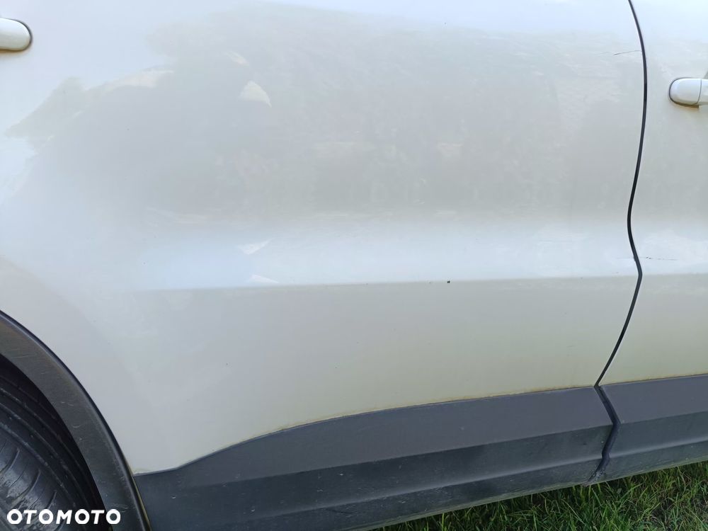 Volkswagen Tiguan - 22
