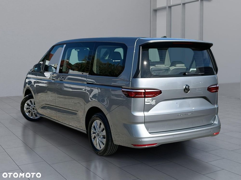 Volkswagen Multivan 2.0 TDI L2 Family DSG - 9