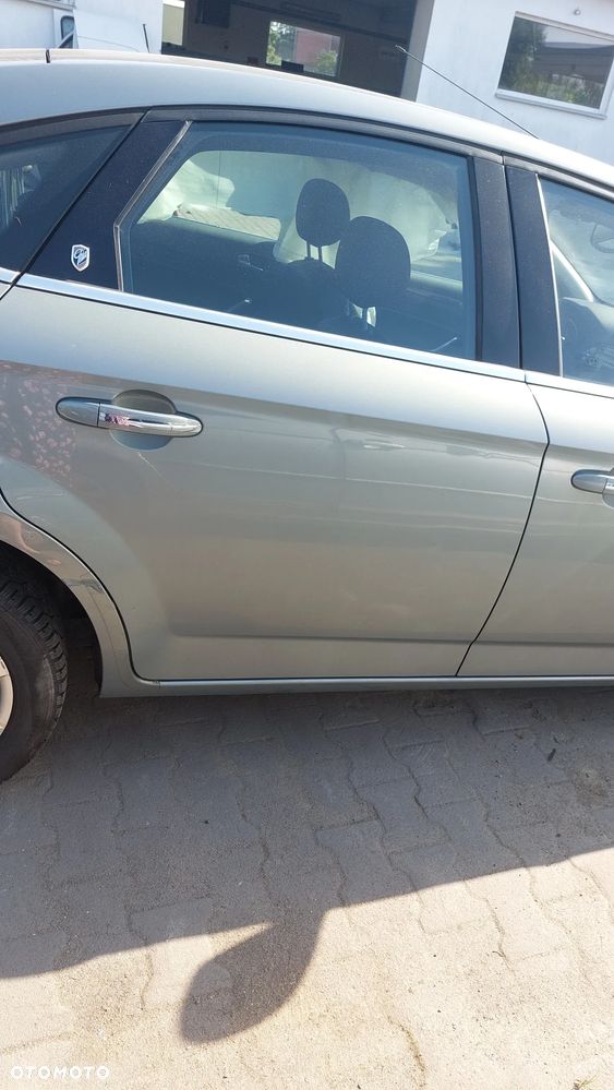 Ford mondeo MK4 2007 benzyna na części lampa klapa drzwi szyby silnik skrzynia lusterko tapicerka - 16