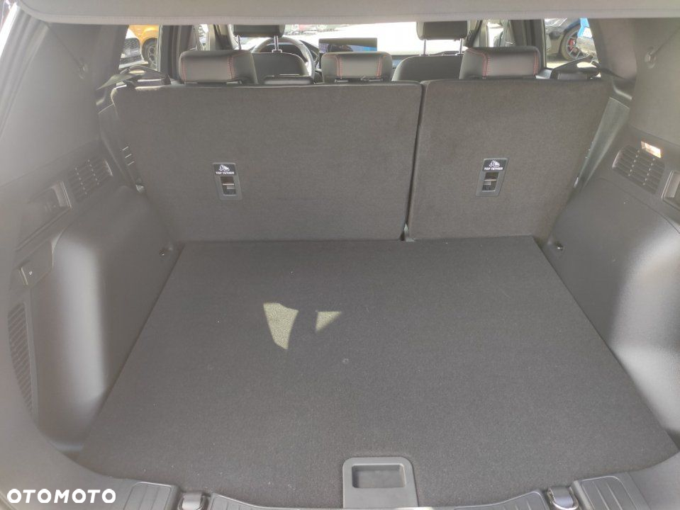 Ford Kuga - 9