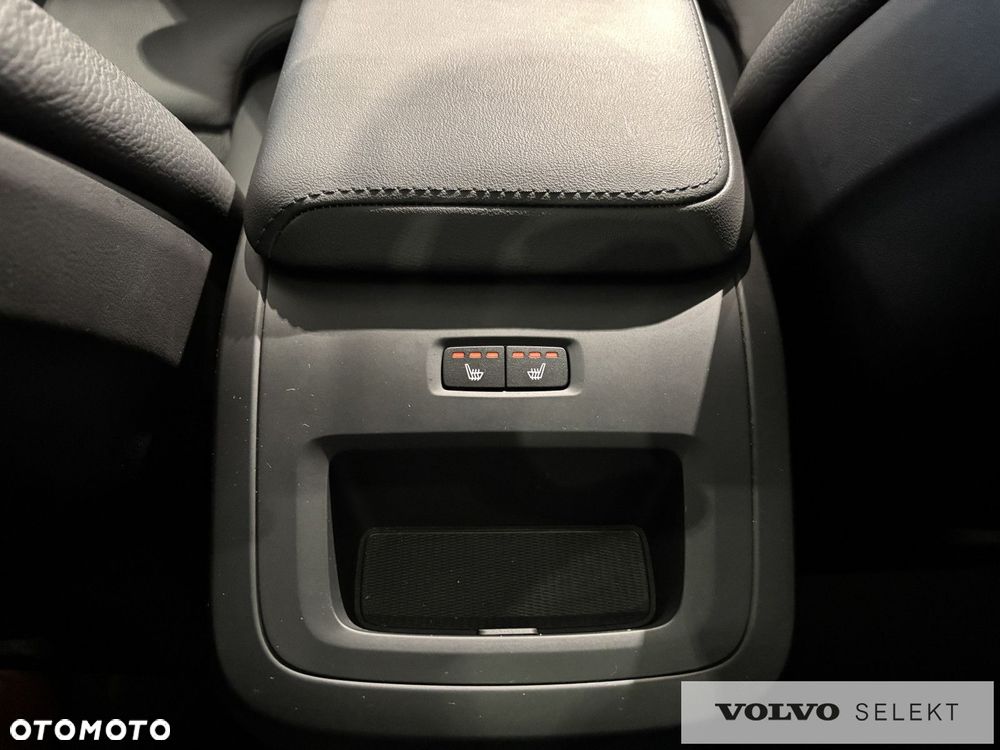 Volvo XC 60 - 25