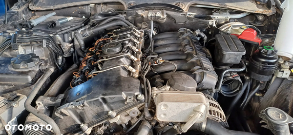 SILNIK BMW N53 N53B25 e60 e61 e90 e91 e87