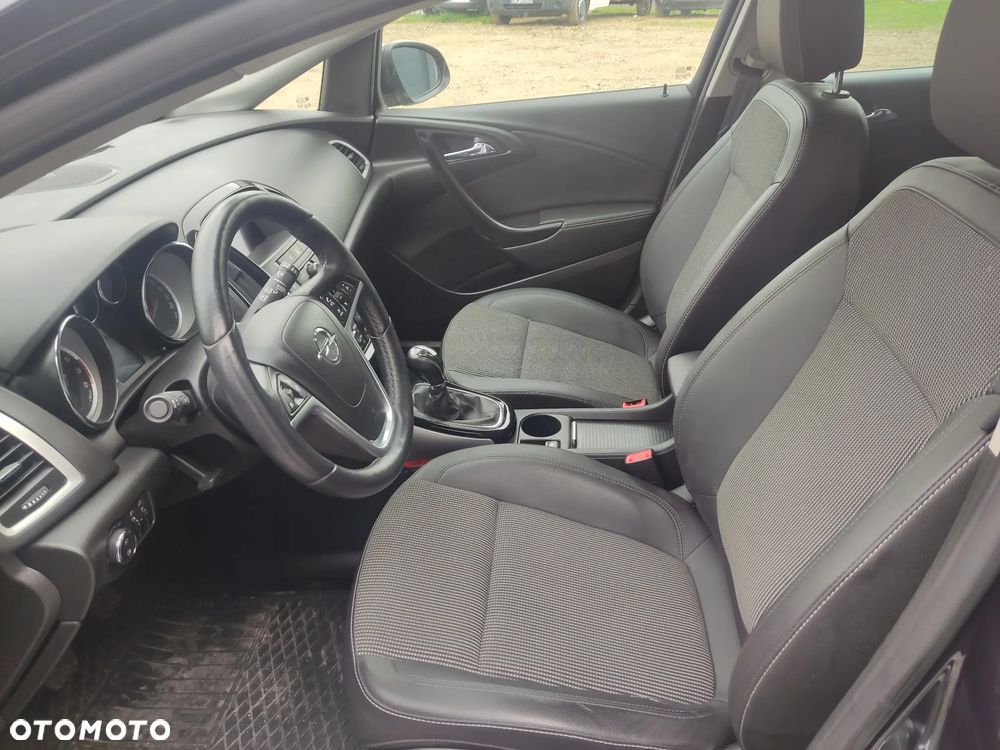 Opel Astra - 24
