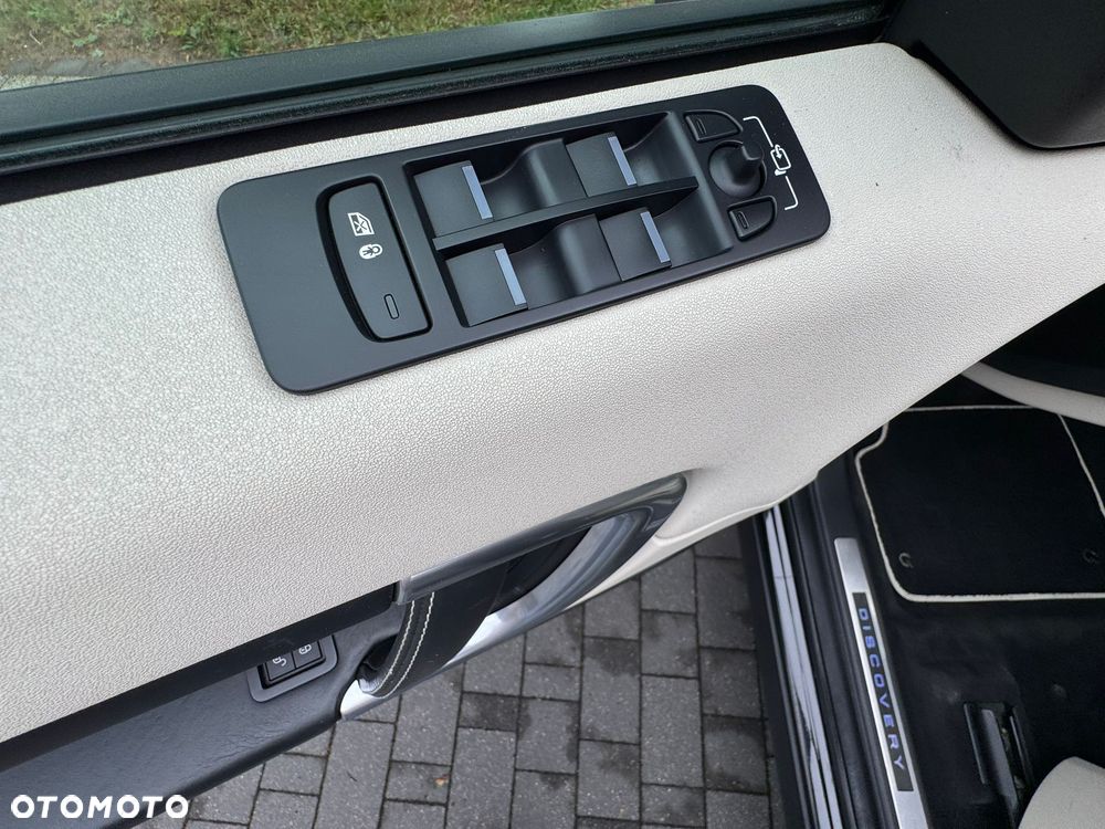 Land Rover Discovery Sport - 39