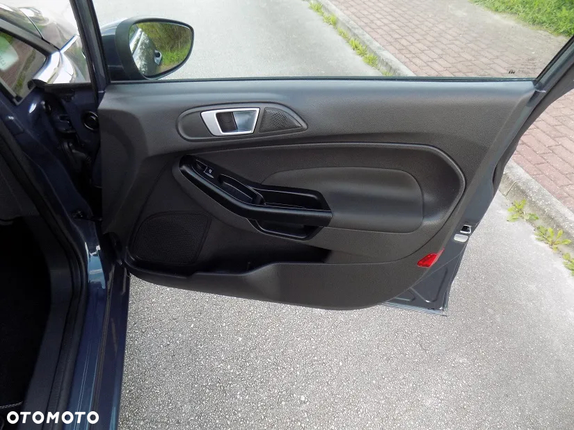 Ford Fiesta 1.25 Titanium - 35