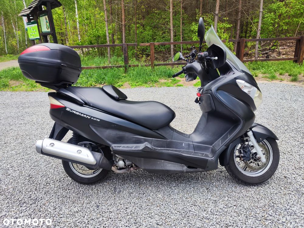 Suzuki Burgman - 3