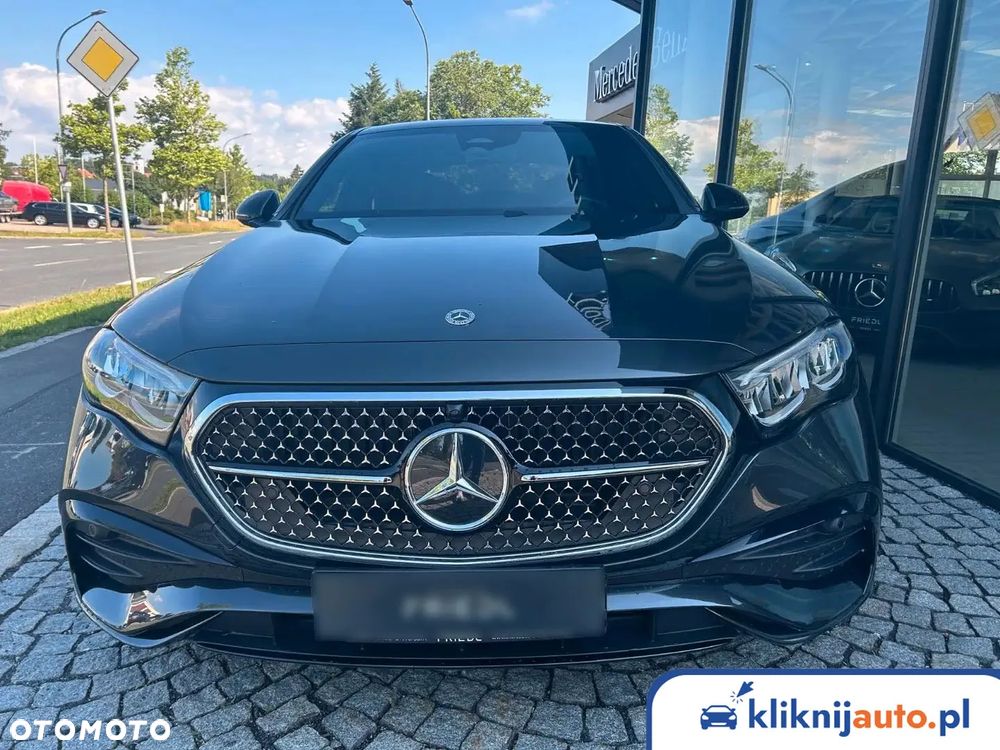 Mercedes-Benz Klasa E 220 d mHEV 4-Matic AMG 9G-Tronic - 4