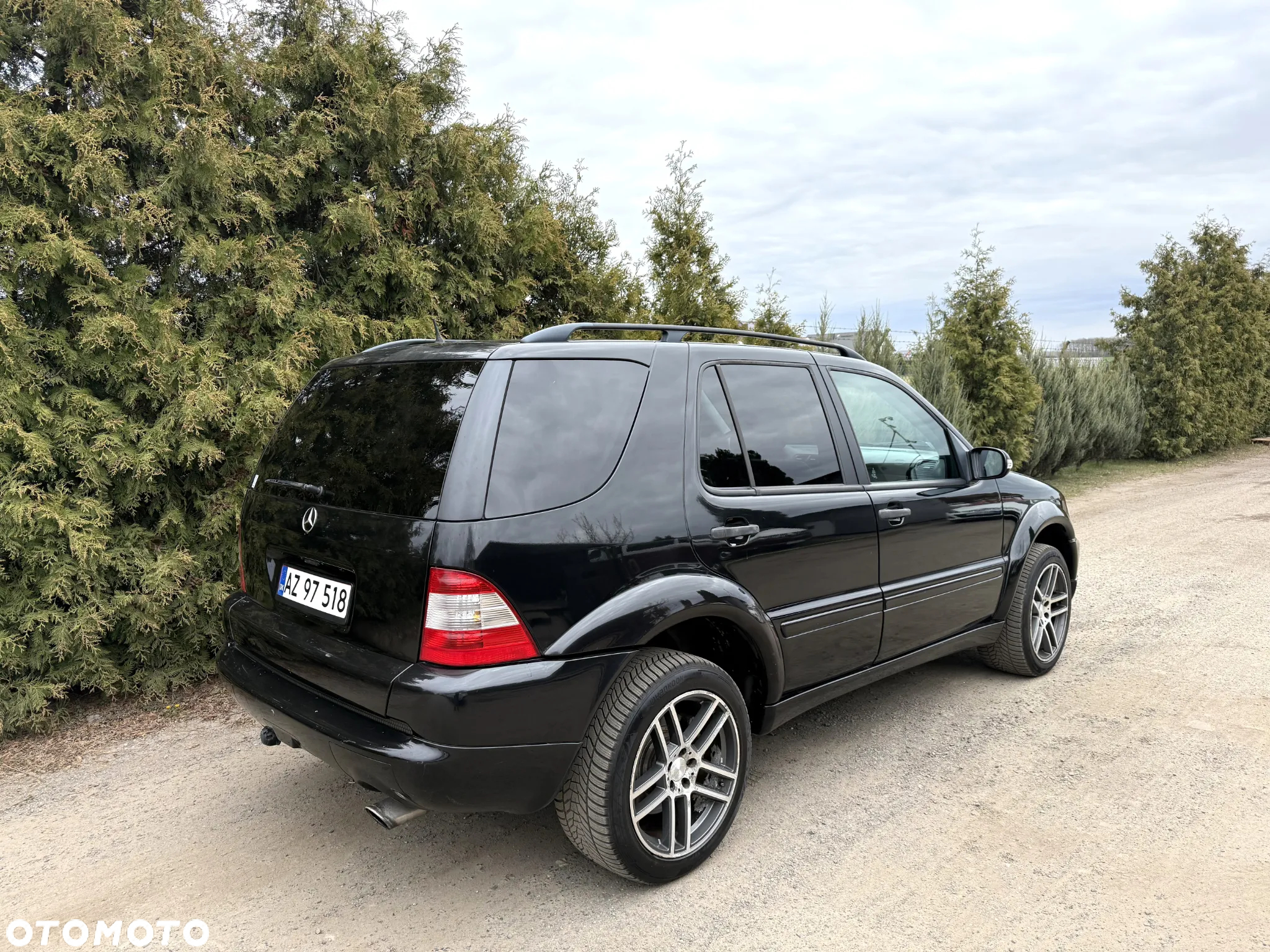 Mercedes-Benz ML - 10