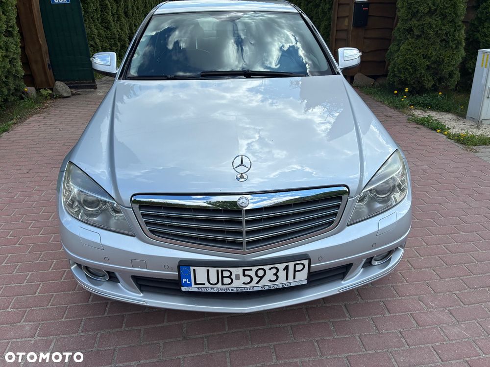 Mercedes-Benz Klasa C 280 4Matic 7G-TRONIC Elegance - 13