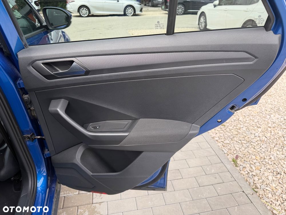 Volkswagen T-Roc 1.5 TSI Life - 26
