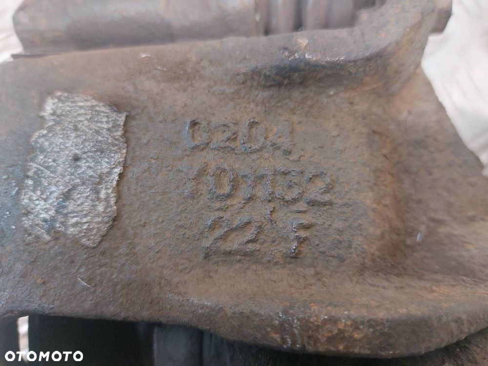 TARCZE HAMULCOWE PRZÓD + KLOCKI + ZACISKI PEUGEOT PARTNER I LIFT - 7