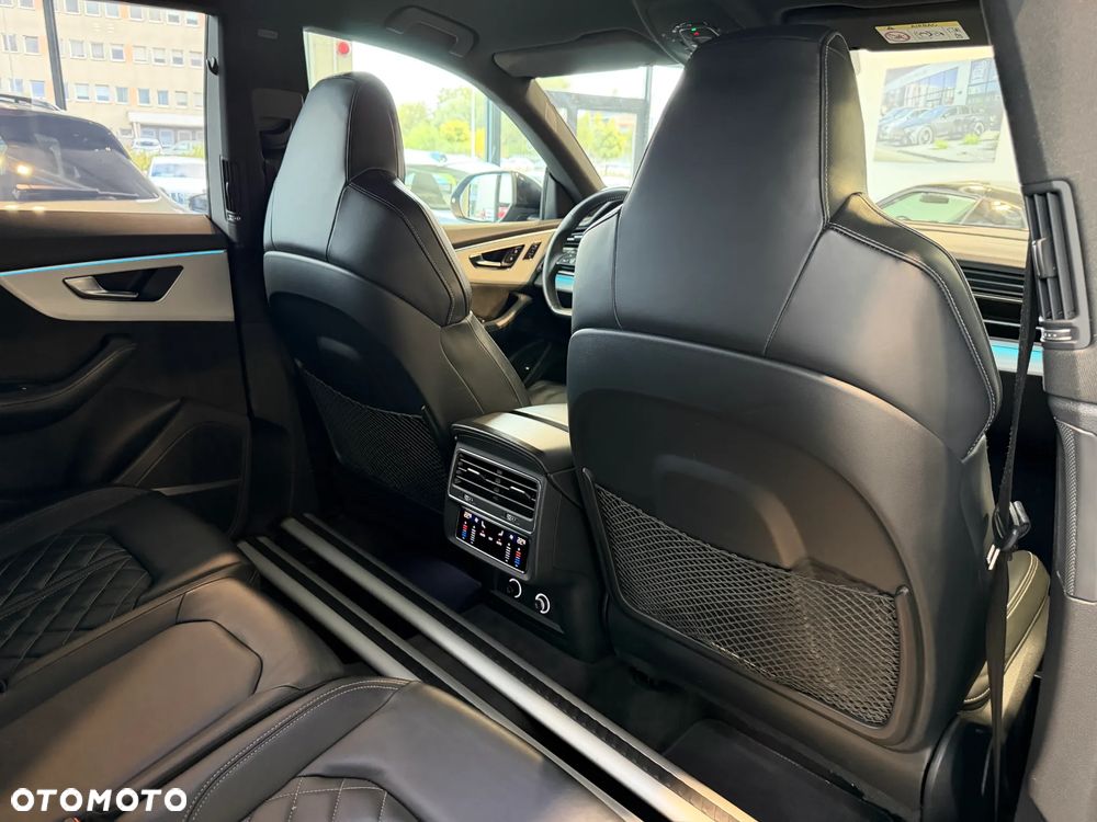 Audi Q8 50 TDI mHEV Quattro Black Edition Tiptronic - 20