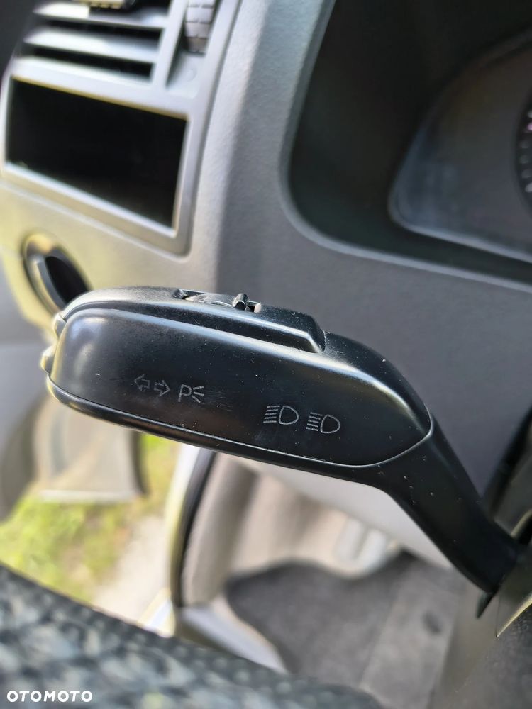 Volkswagen TRANSPORTER T5 Klima Elektryka Tempomat Duże Radio Brygadówka Dubel Kabina Klapa Rury - 10