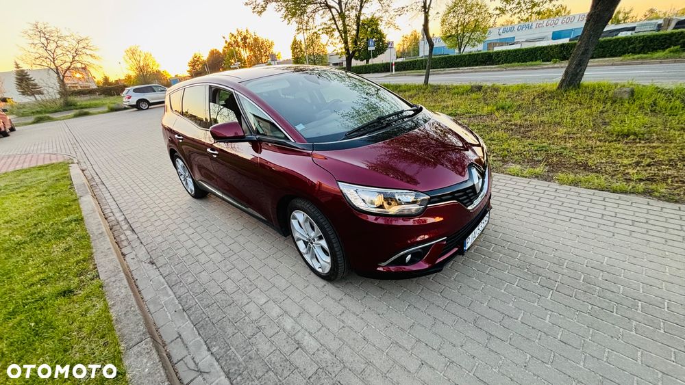 Renault Grand Scenic - 12