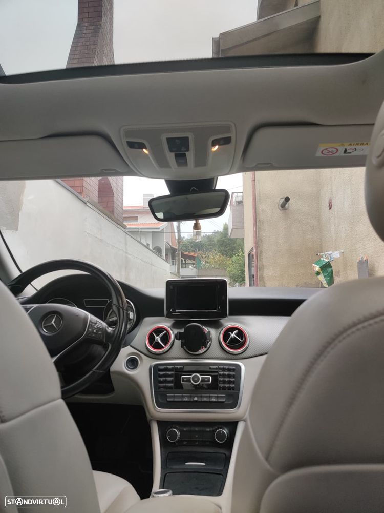 Mercedes-Benz GLA 200 CDI Urban Aut. - 9