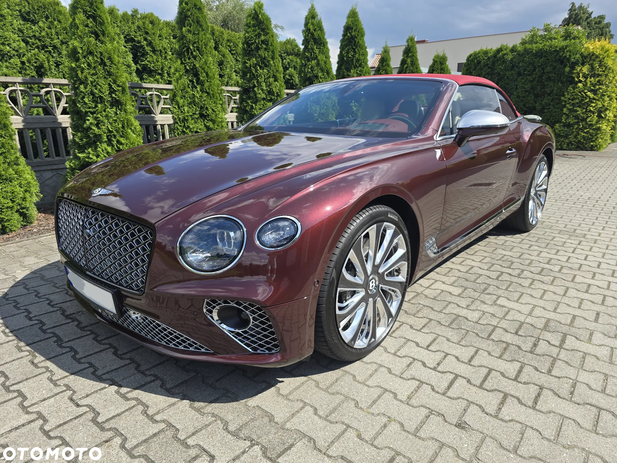 Bentley Continental GT New Convertible V8 Mulliner - 5