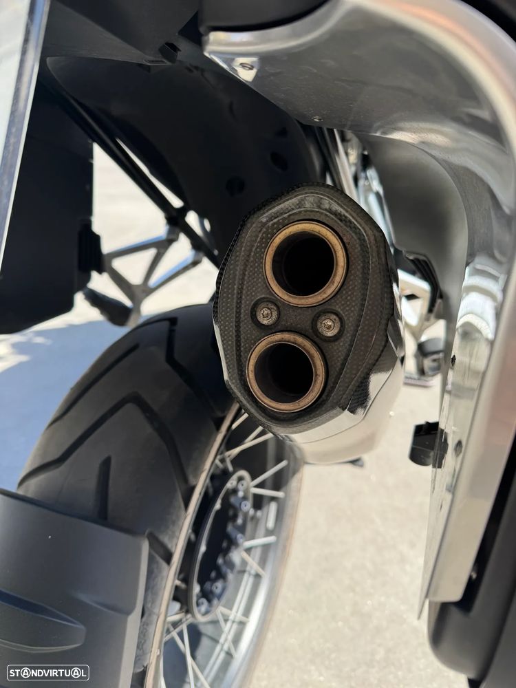 BMW R 1250 GS R1250GS triple black AKRAPOVIC - 5