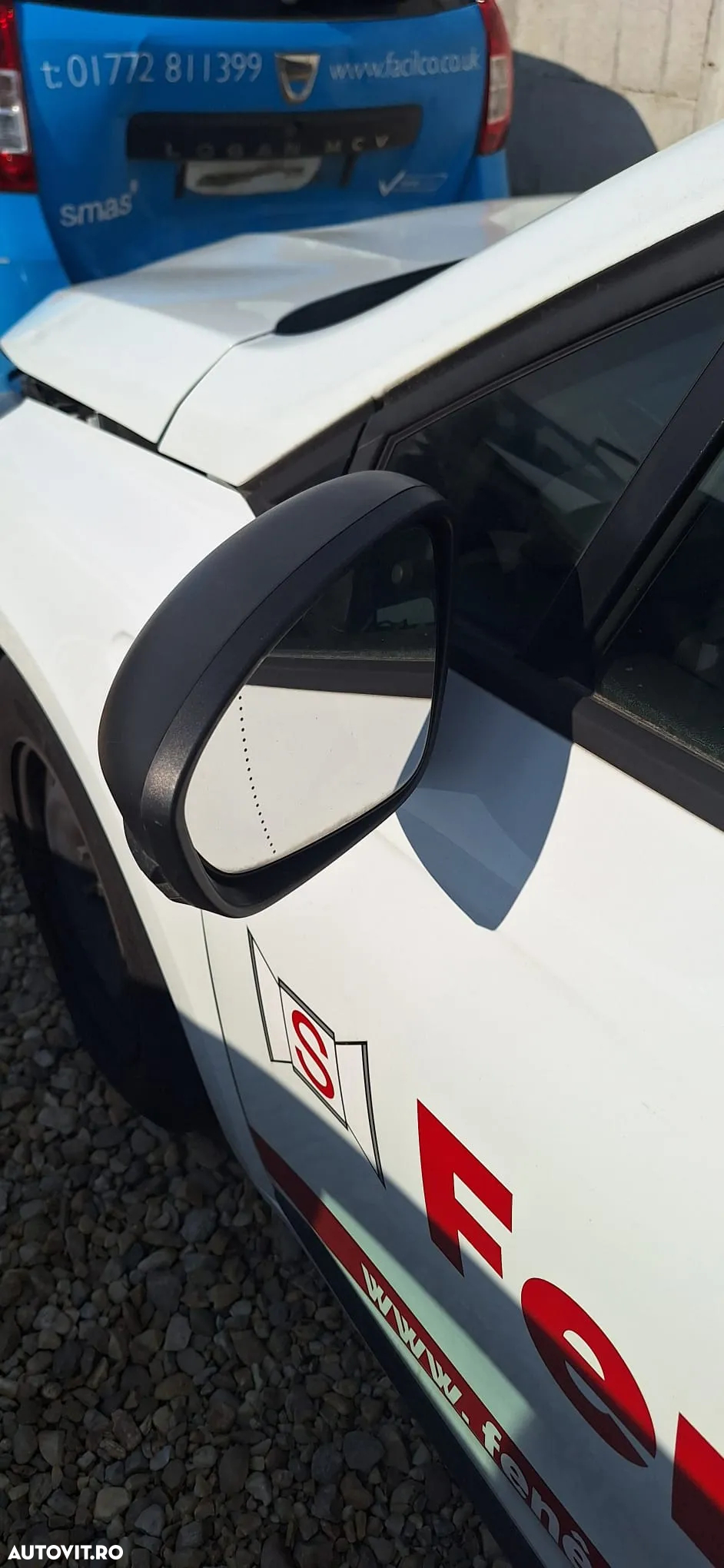 OGLINDA RENAULT CLIO 5 - 3