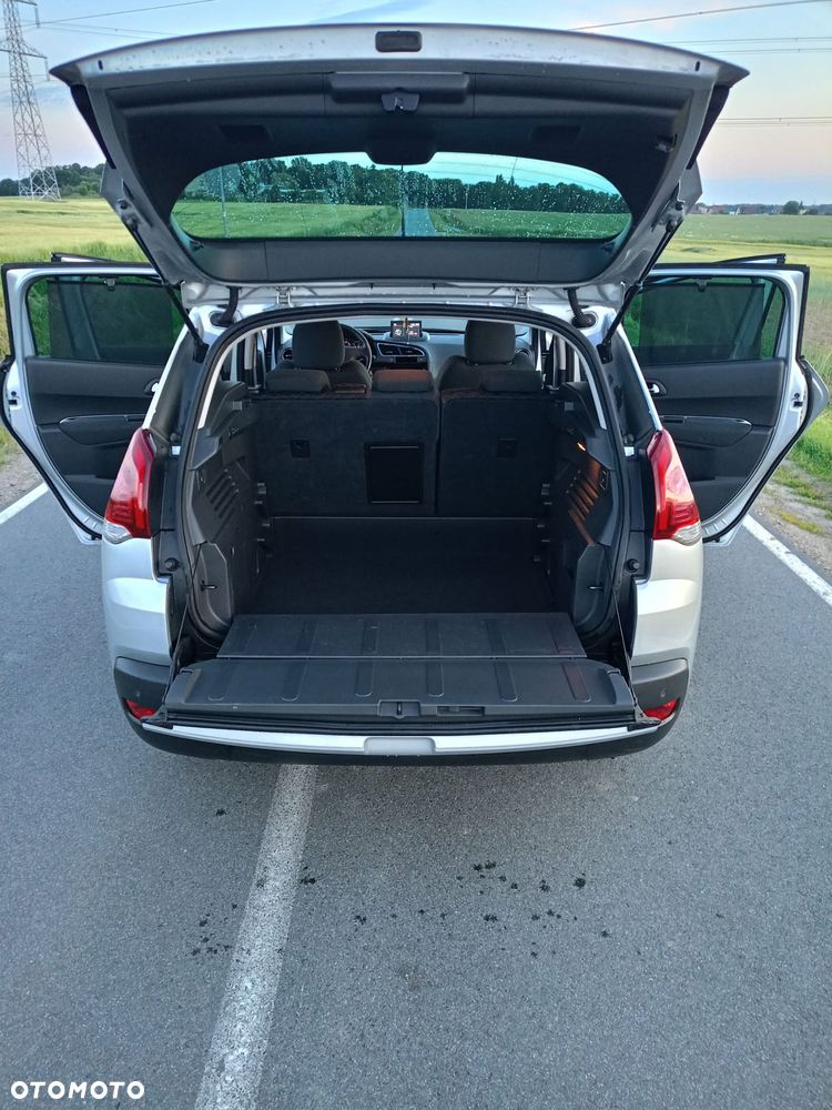 Peugeot 3008 1.6 HDi Active - 9