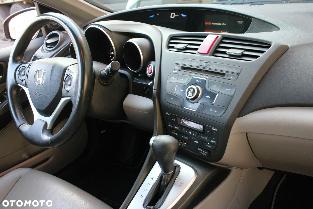 Honda Civic 1.8i-VTEC i-SHIFT Executive - 25