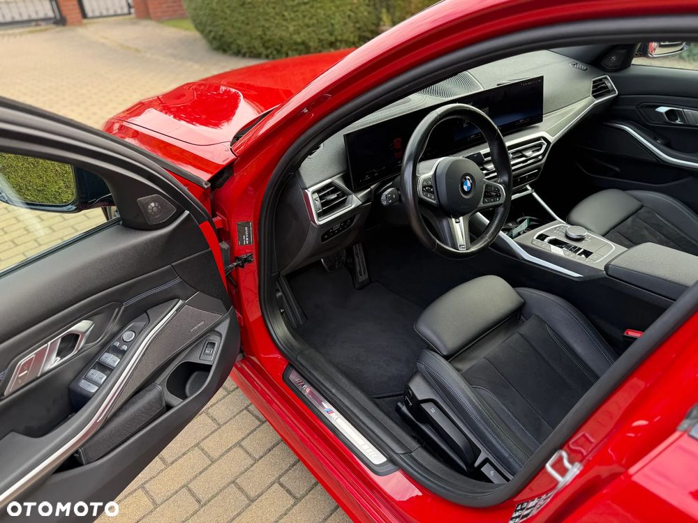 BMW Seria 3 320d xDrive M Sport sport - 14