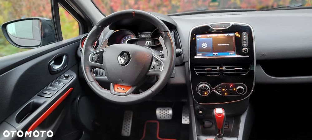 Renault Clio - 21