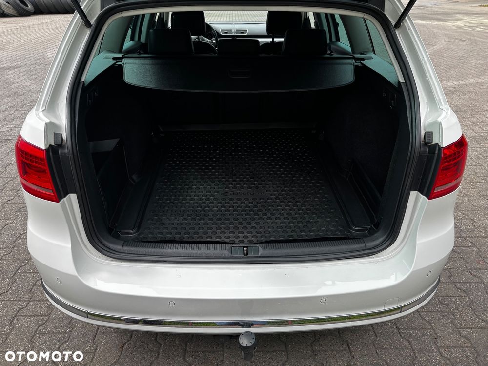 Volkswagen Passat 2.0 TDI 4Mot Highline DSG - 14