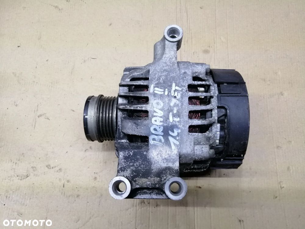 Fiat Bravo II 1.4 T.Jet alternator Denso 120A 51788658 - 4